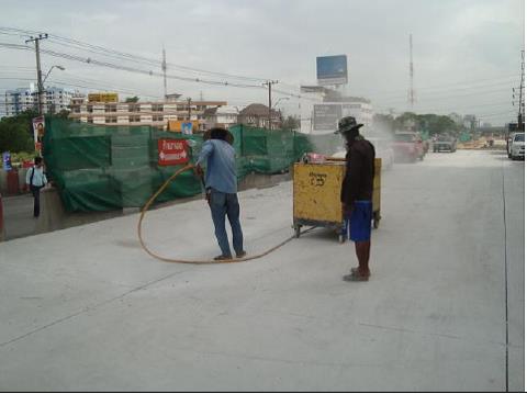 Mastic bitum giải pháp trám khe co giãn đường bê tông xi măng