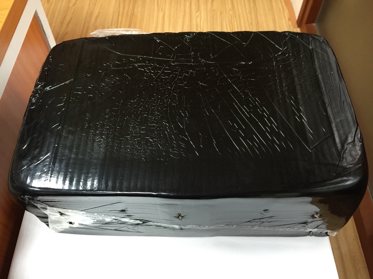 Mastic bitum giải pháp trám khe co giãn đường bê tông xi măng