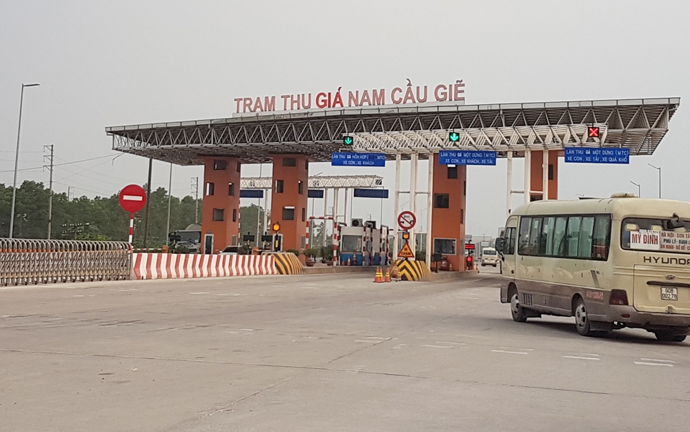 Mastic bitum cao su trám khe nứt trạm thu phí, sân bay